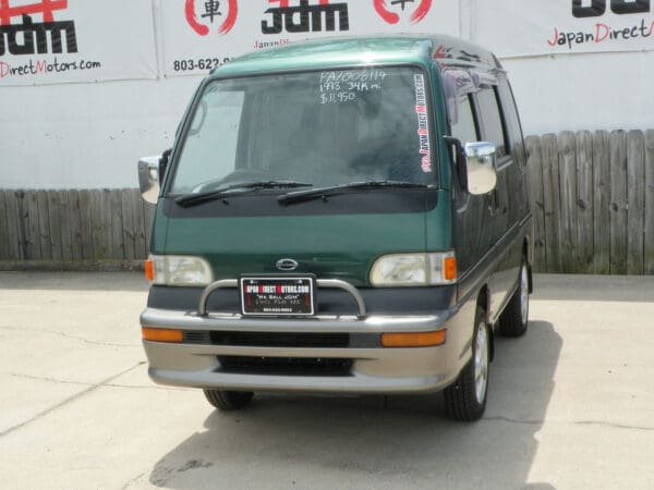 Green van for sale at Japan Direct Motors.