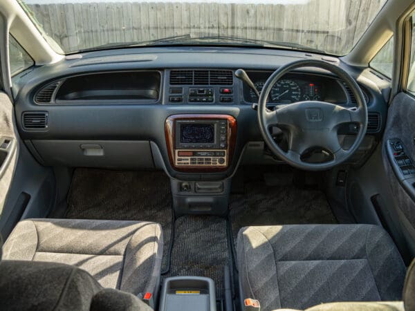 Honda Odyssey interior dashboard view.