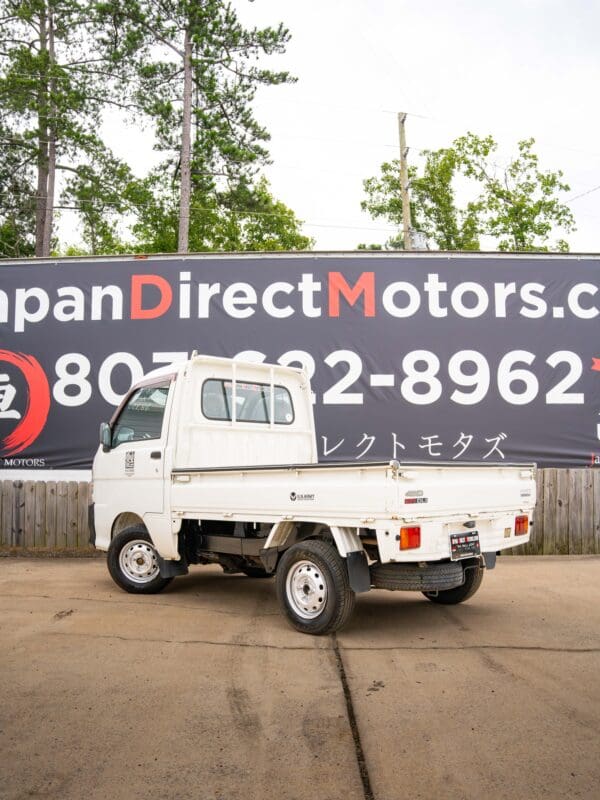 1999 Daihatsu Hijet - Image 13