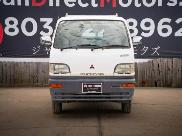 1998 Mitsubishi Minicab - Image 3