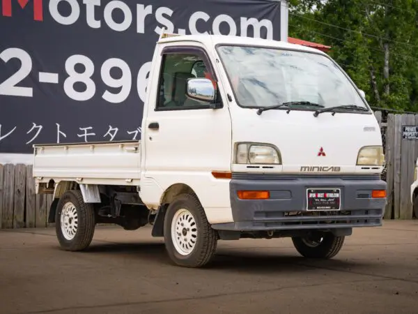 1998 Mitsubishi Minicab - Image 4