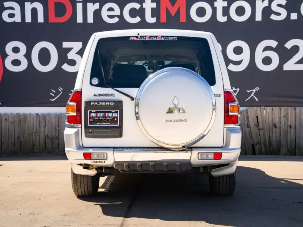2000 Mitsubishi Pajero Exceed 4x4 - Image 6